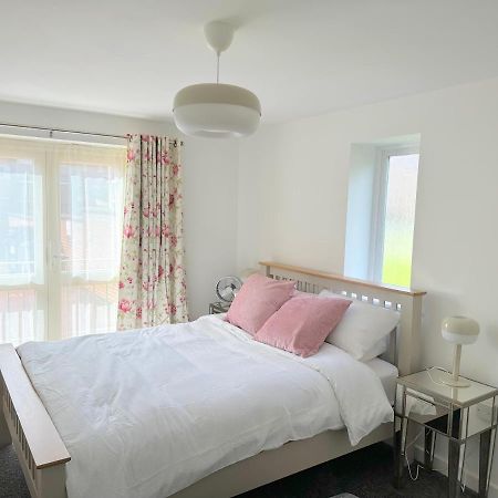 Superb 2 Bed 2 Bathroom Free Parking ダービー エクステリア 写真