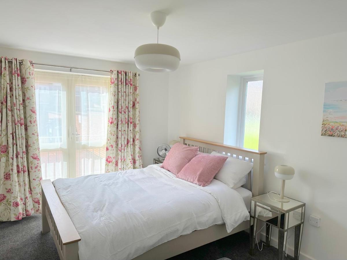 Superb 2 Bed 2 Bathroom Free Parking ダービー エクステリア 写真